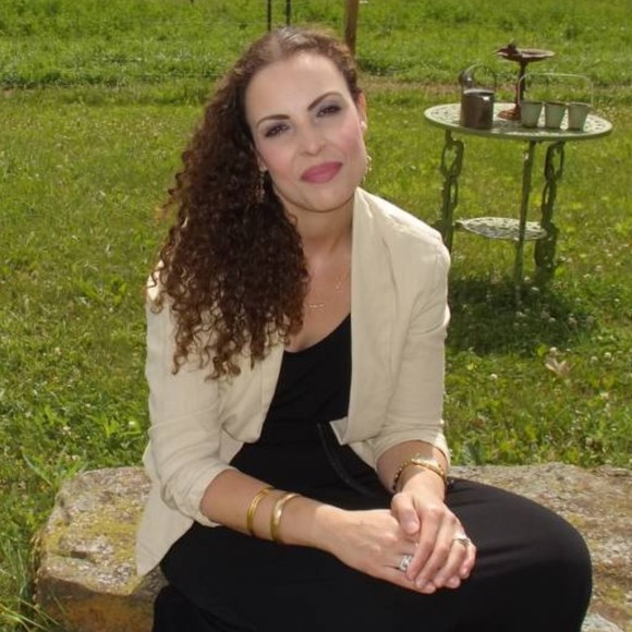 Meet your Posher, Posh - Picture 1 of 1